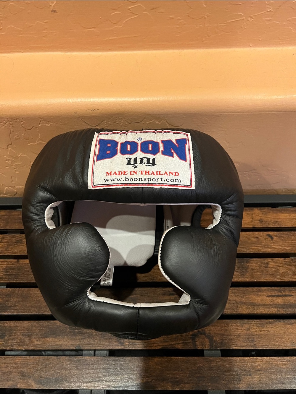 Lightly used Boon headgear size XL